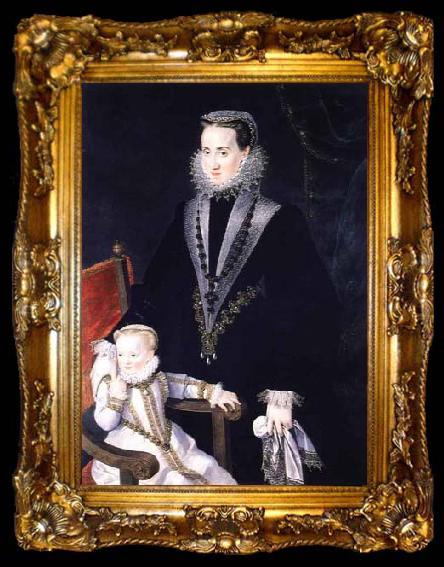 framed  Alonso Sanchez Coello Portrait of Maria Manrique de Lara y Mendoza and her daughter, ta009-2